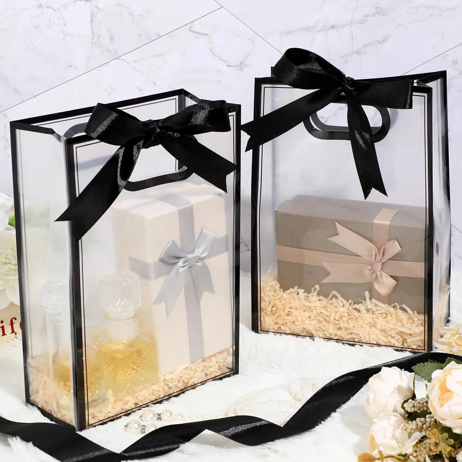Aliceset 12 Pcs Clear Plastic Gift Bag with Die Cut Handles Graduation Reusable PP Flower Bag with Ribbon for Wedding Bridal Birthday Baby Shower Party Business, 7x10x3.15 Inch(Black)