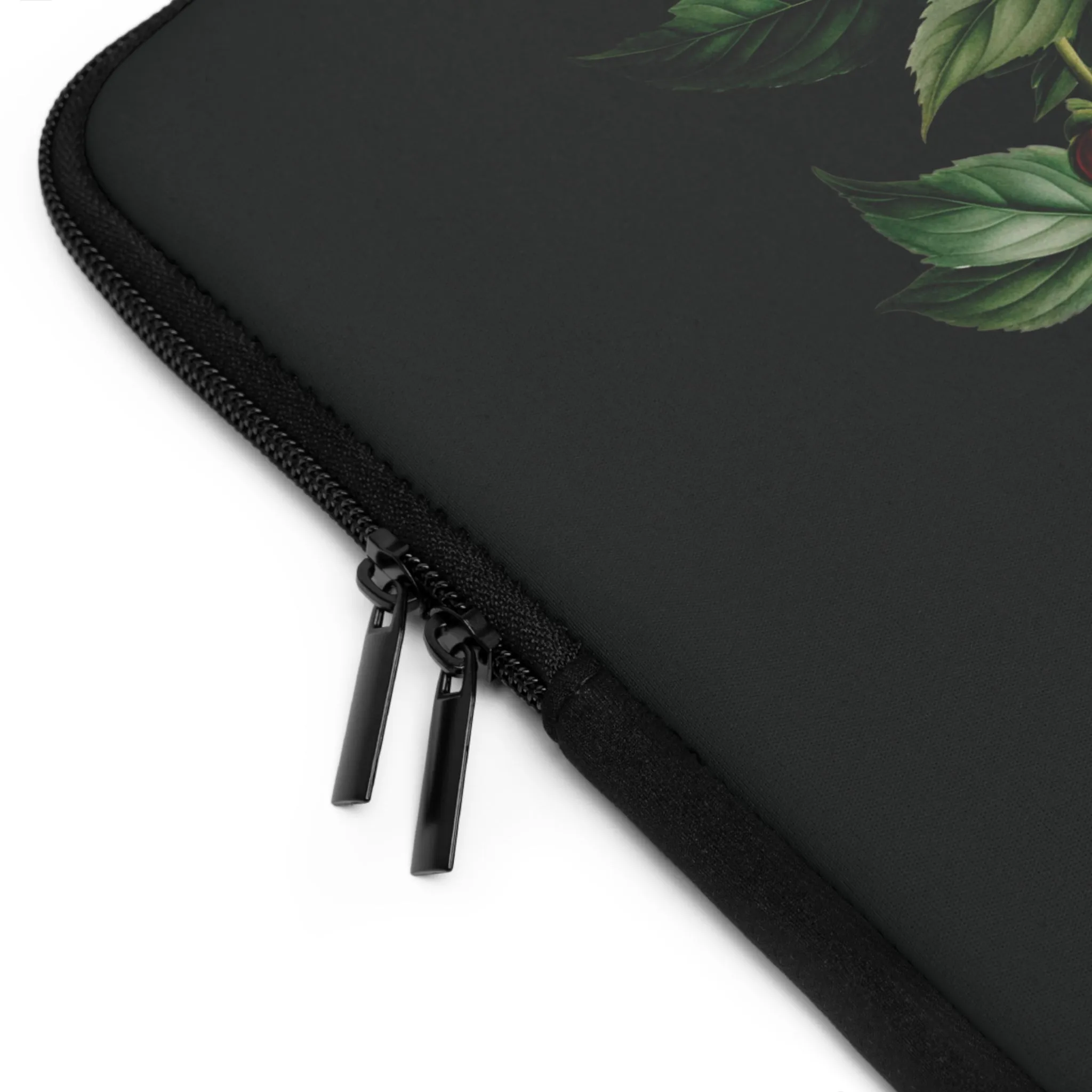 BLOOMING TECH: PEONIES IN BLOOM LAPTOP SLEEVE.NOIR/MULTI