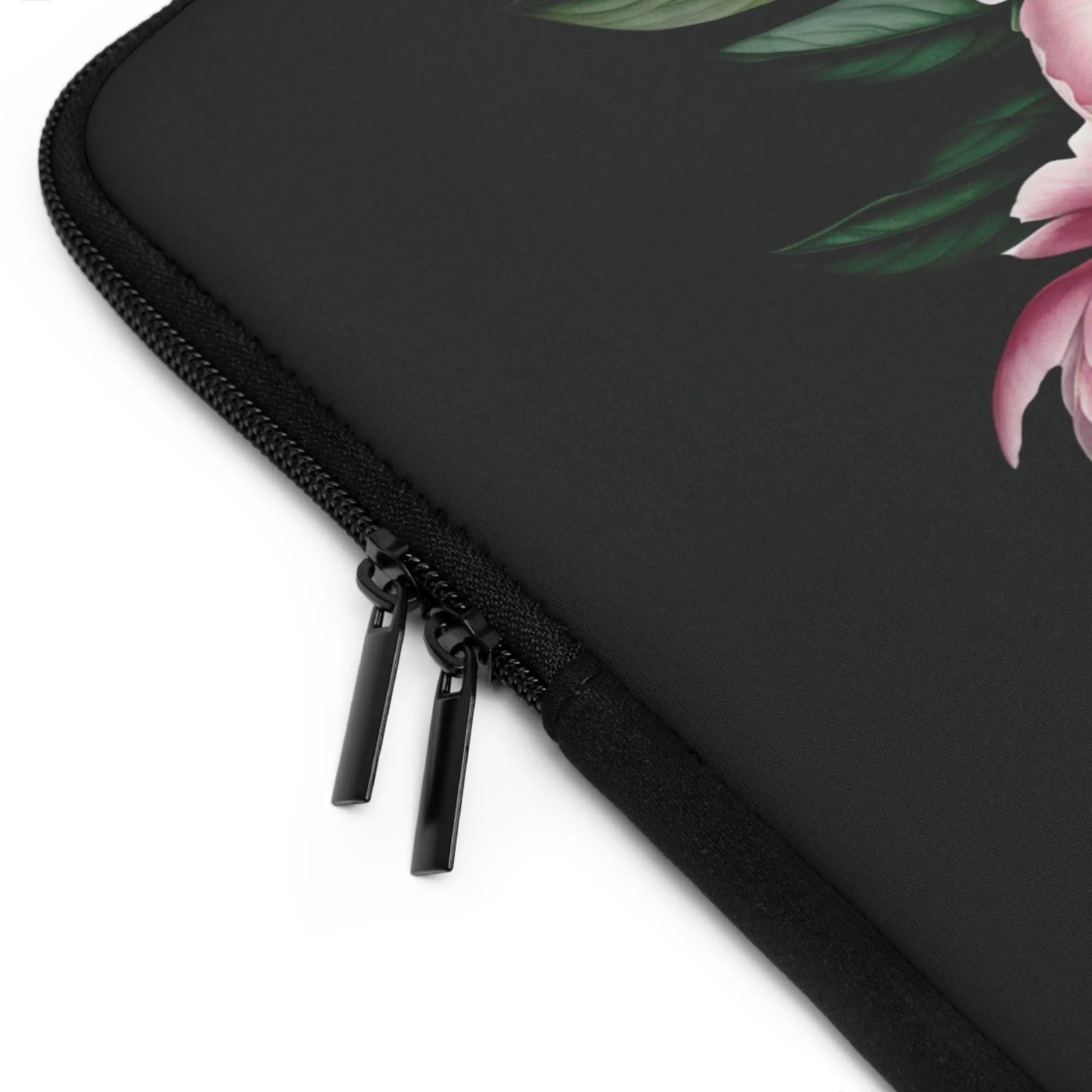 BLOOMING TECH: PEONIES IN BLOOM LAPTOP SLEEVE.NOIR/PINK