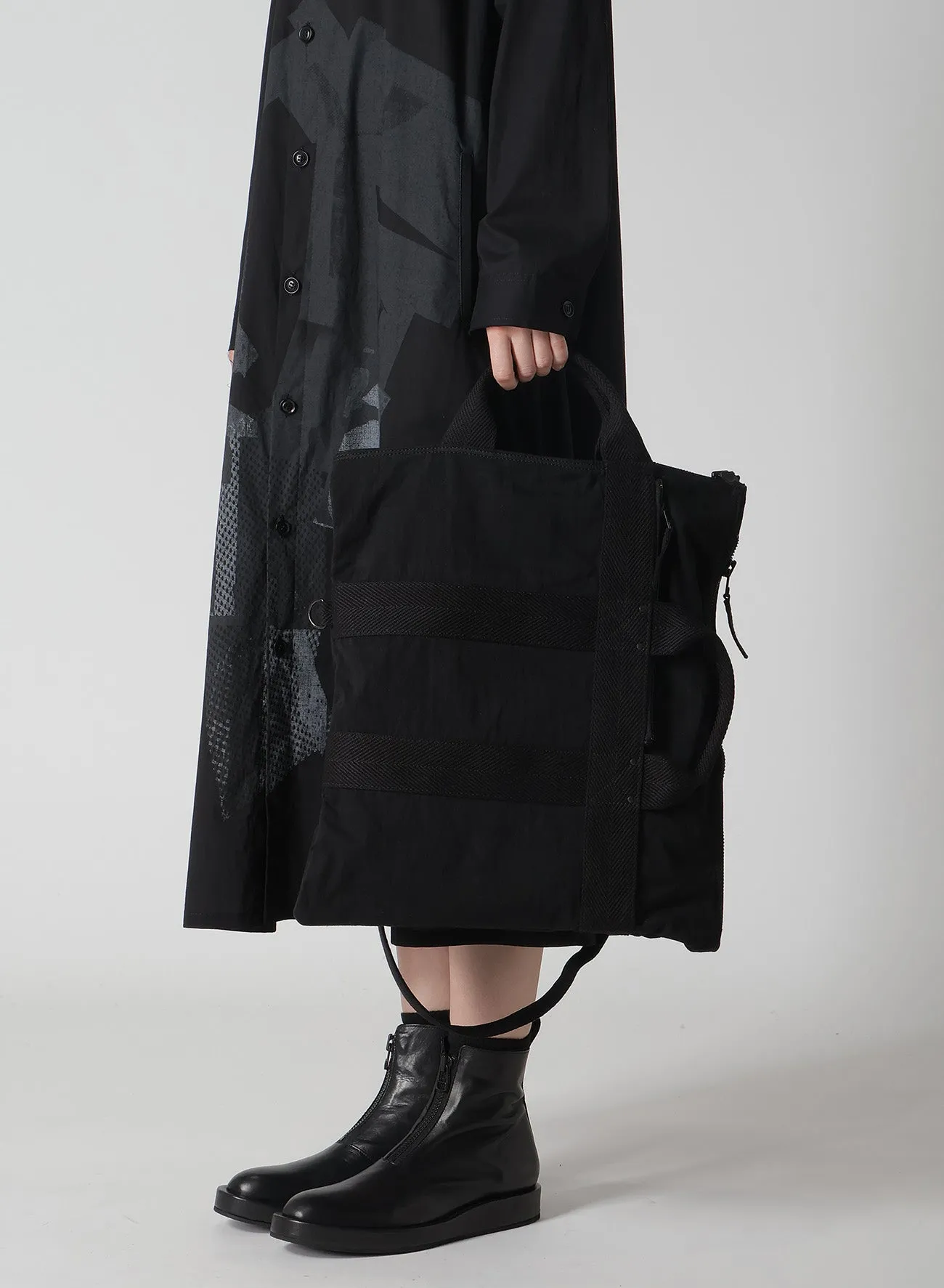 C/NY GABARDINE MILITARY 2-WAY TOTE BAG