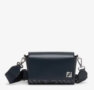 Fendi ff kvadrat läderväska