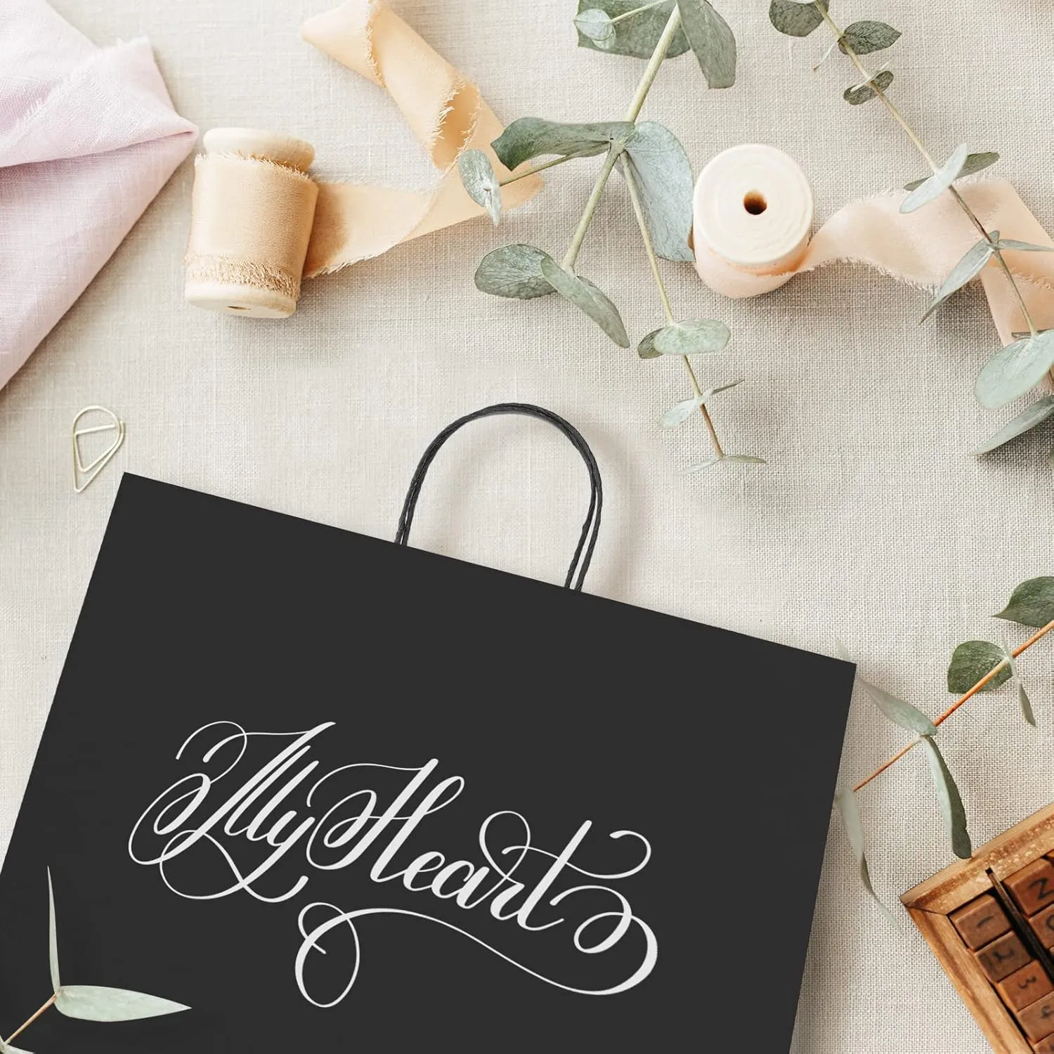 GSSUSA Gift Bags Large with Handles 16x6x12 Black 50Pcs, Kraft Paper Bags Bulk for Small Business, Paper Shopping, Grocery, Shopping bag for Boutique, Merchandise