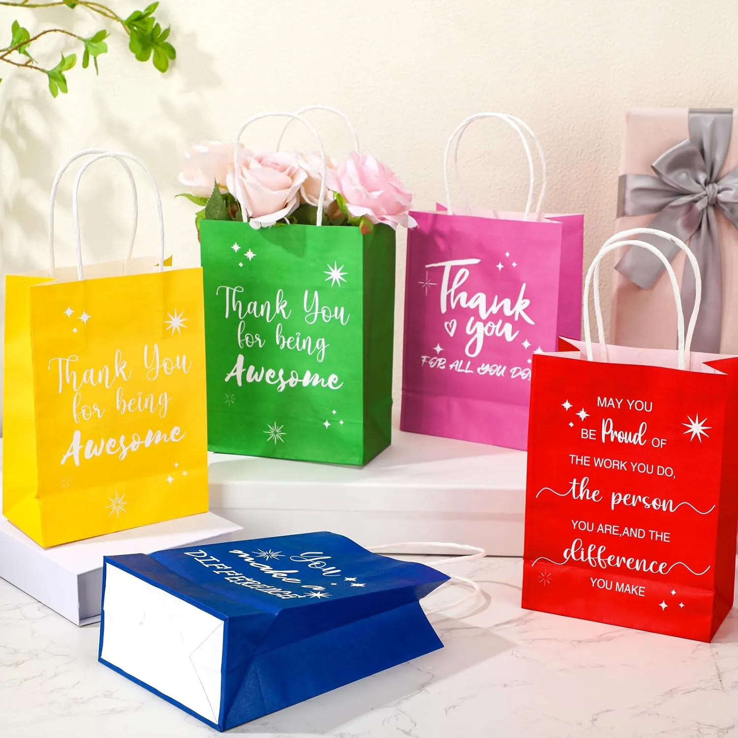 Gueevin 40 Pcs Thank You Gifts Bags Employee Appreciation Paper Bags Bulk for CNA Week Staff Grad Graduation Gift Appreciation Inspirational Gift