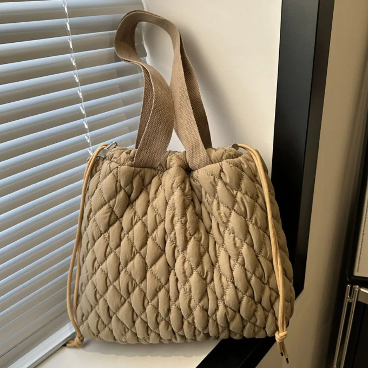 GYPSY-Drawstring Bubble Texture Tote Bag – Trendy & Spacious Everyday Essential