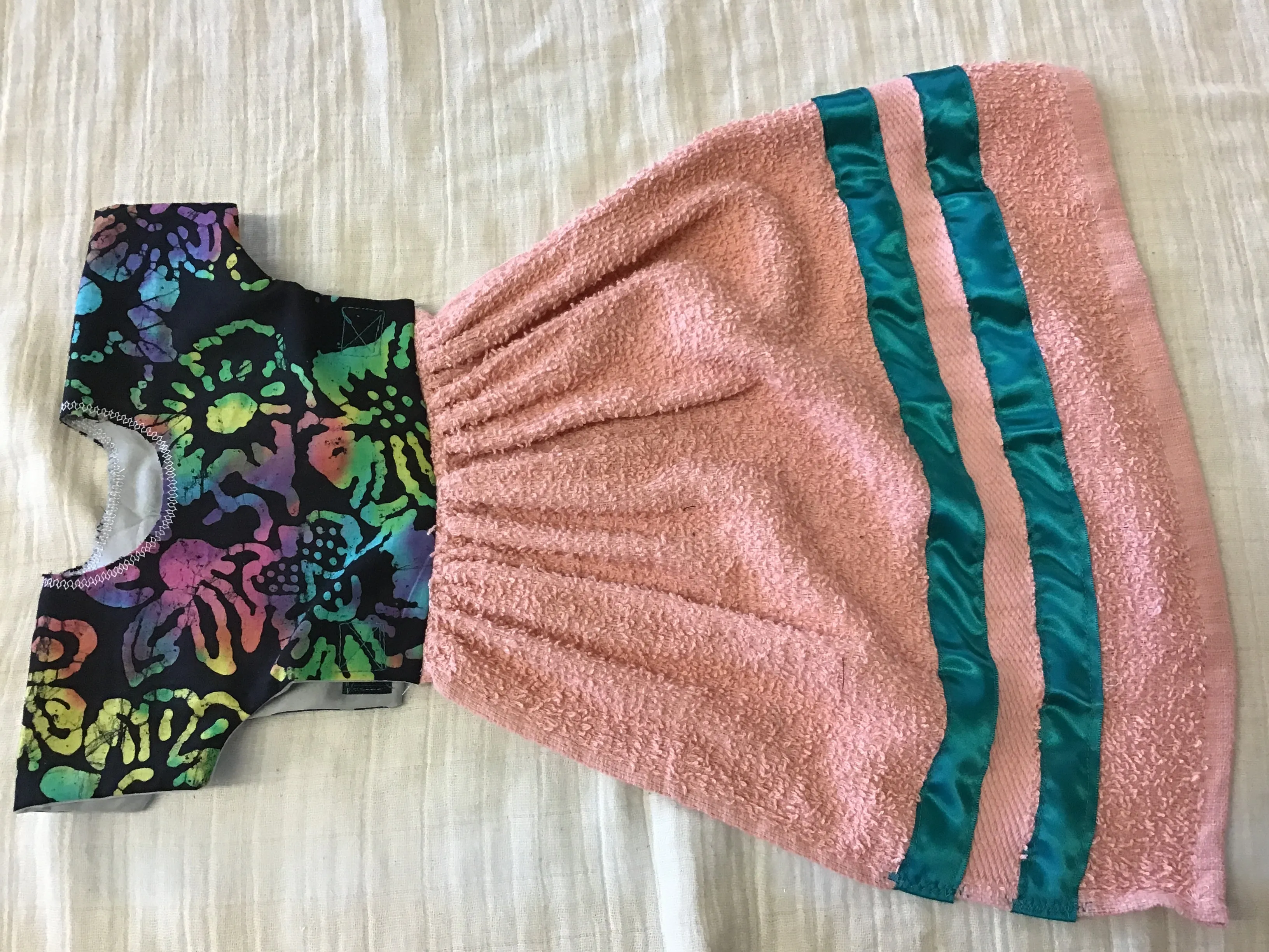 Handmade oven mit and potholder set