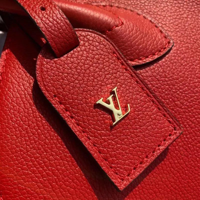 LOV2 Bags - Fashion Bags  1006