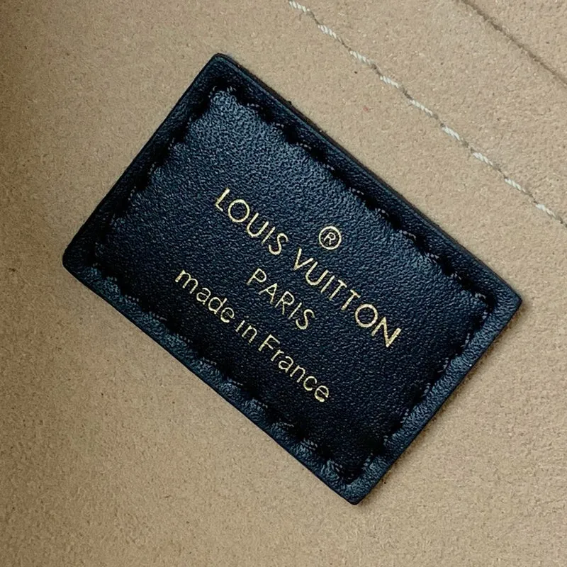 LOV2 Bags - Fashion Bags  1028