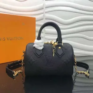 LOV2 Bags - Fashion Bags  1100