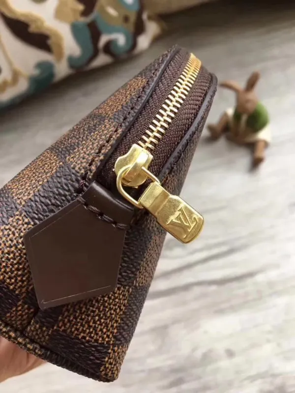 LOV2 Bags - Fashion Bags  1144