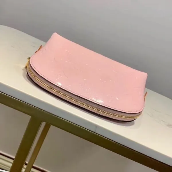 LOV2 Bags - Fashion Bags  1146
