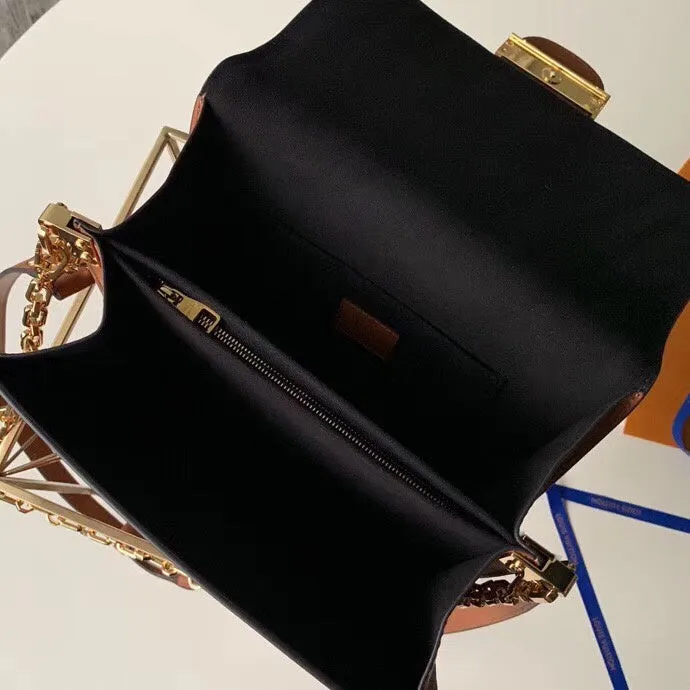 LOV2 Bags - Fashion Bags  1252