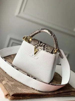 LOV2 Bags - Fashion Bags  1290