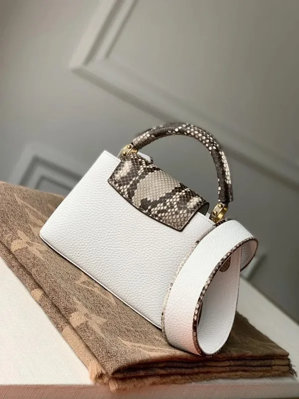 LOV2 Bags - Fashion Bags  1290