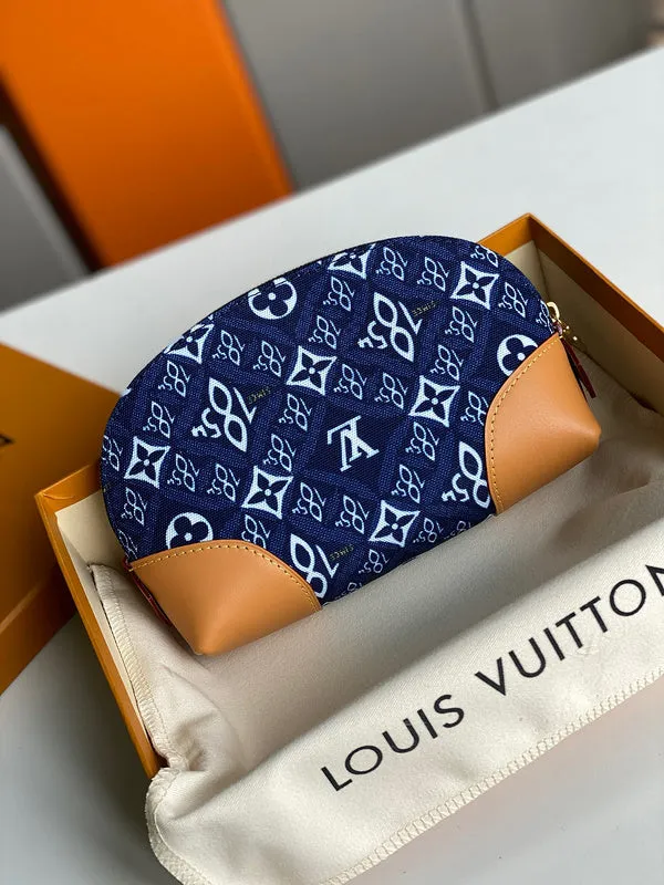 LOV2 Bags - Fashion Bags  1585
