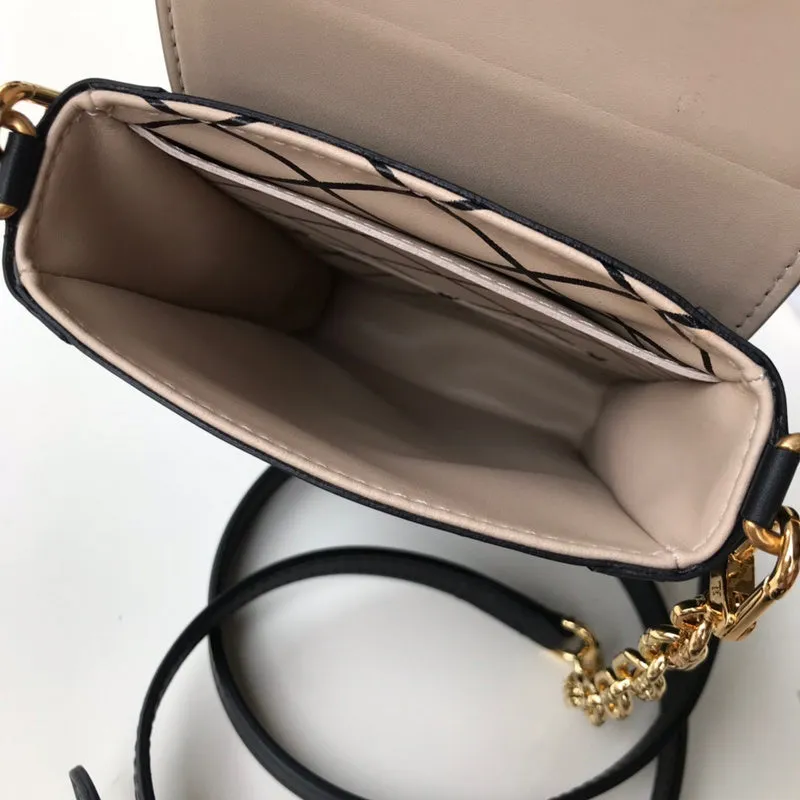 LOV2 Bags - Fashion Bags  1610