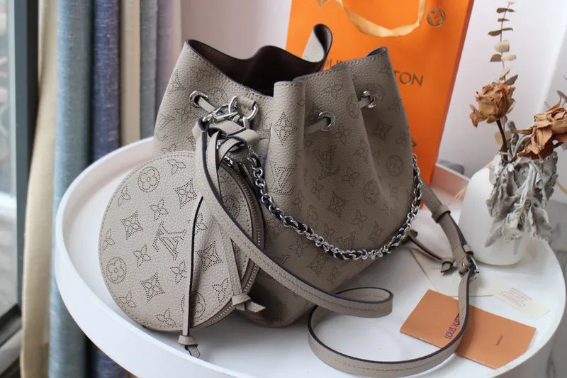 LOV2 Bags - Fashion Bags  1709