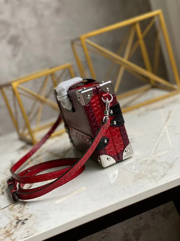 LOV2 Bags - Fashion Bags  1795