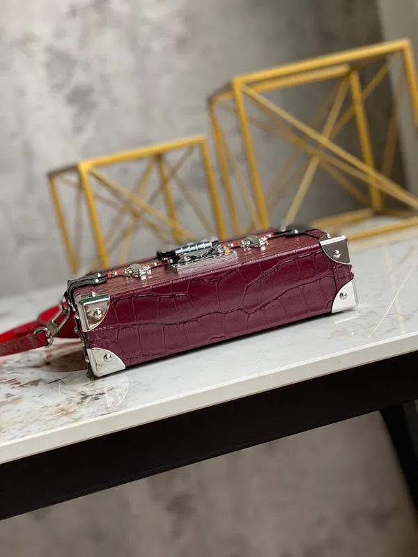 LOV2 Bags - Fashion Bags  1795