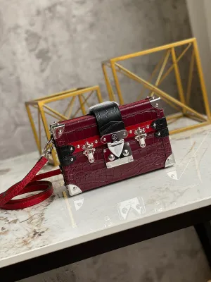 LOV2 Bags - Fashion Bags  1795
