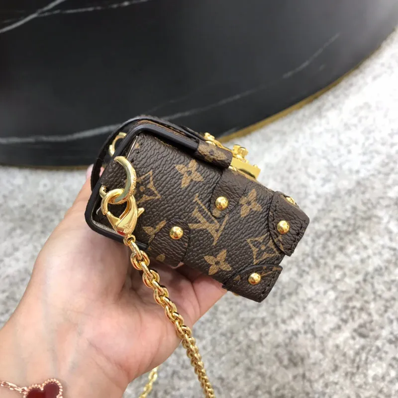 LOV2 Bags - Fashion Bags  1815