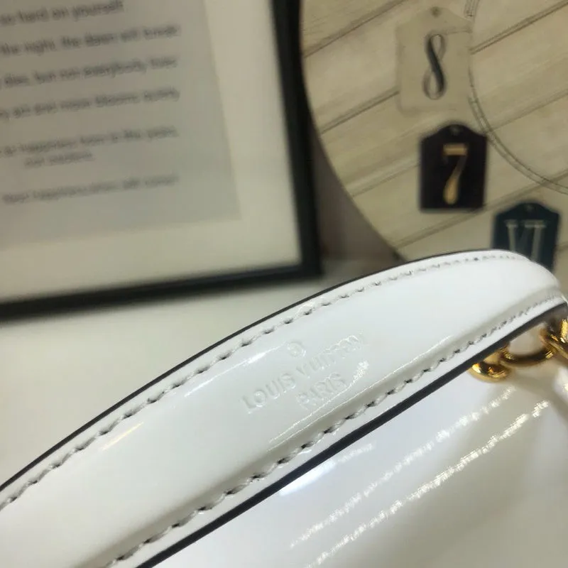 LOV2 Bags - Fashion Bags  1838