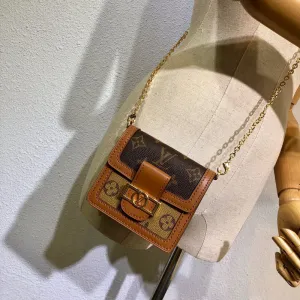 LOV2 Bags - Fashion Bags  1881