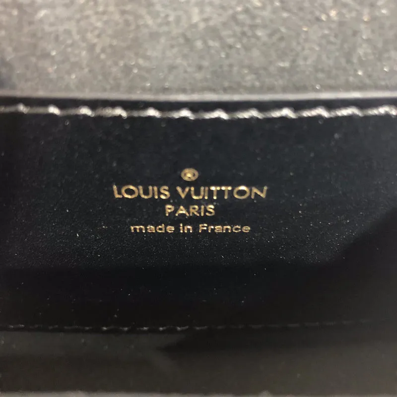 LOV2 Bags - Fashion Bags  1881