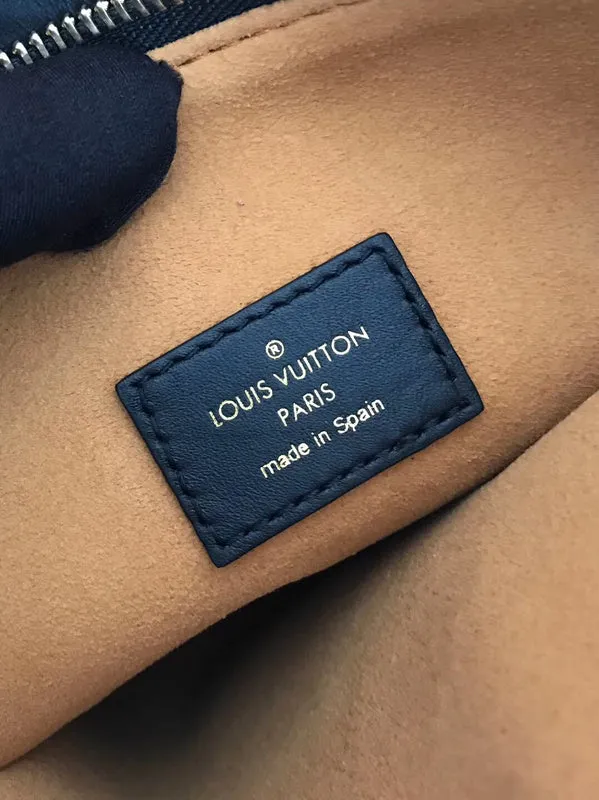 LOV2 Bags - Fashion Bags  1887