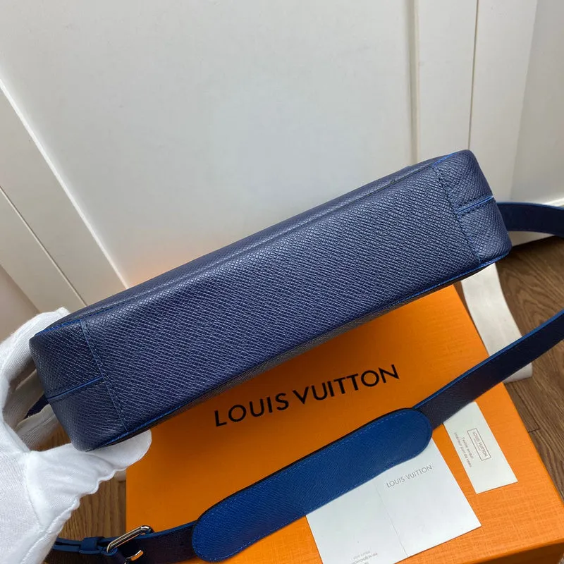 LOV2 Bags - Fashion Bags  1960