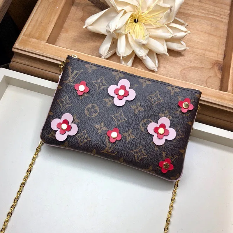 LOV2 Bags - Fashion Bags  2038