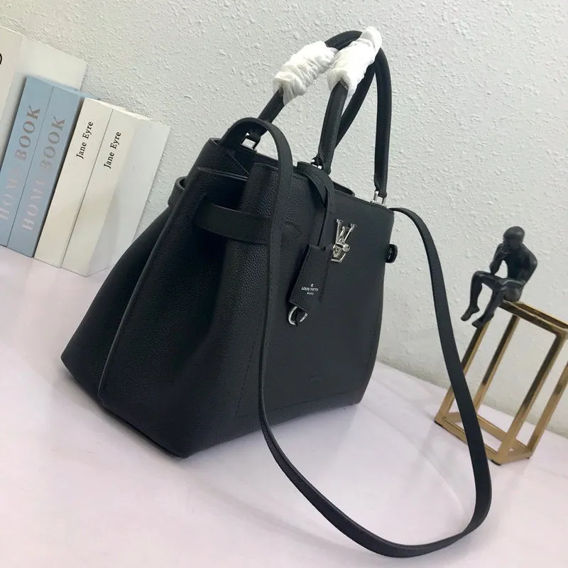 LOV2 Bags - Fashion Bags  2047