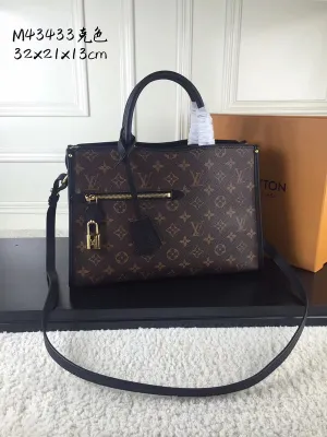 LOV2 Bags - Fashion Bags  2068