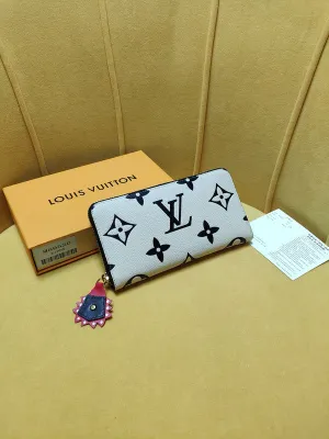 LOV2 Bags - Fashion Bags  2152