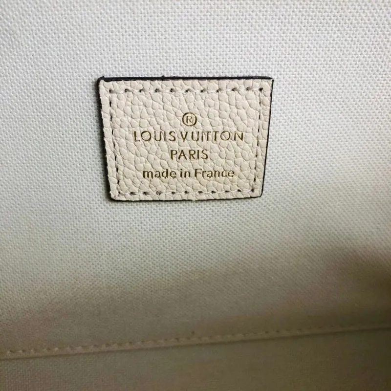 LOV2 Bags - Fashion Bags  2471