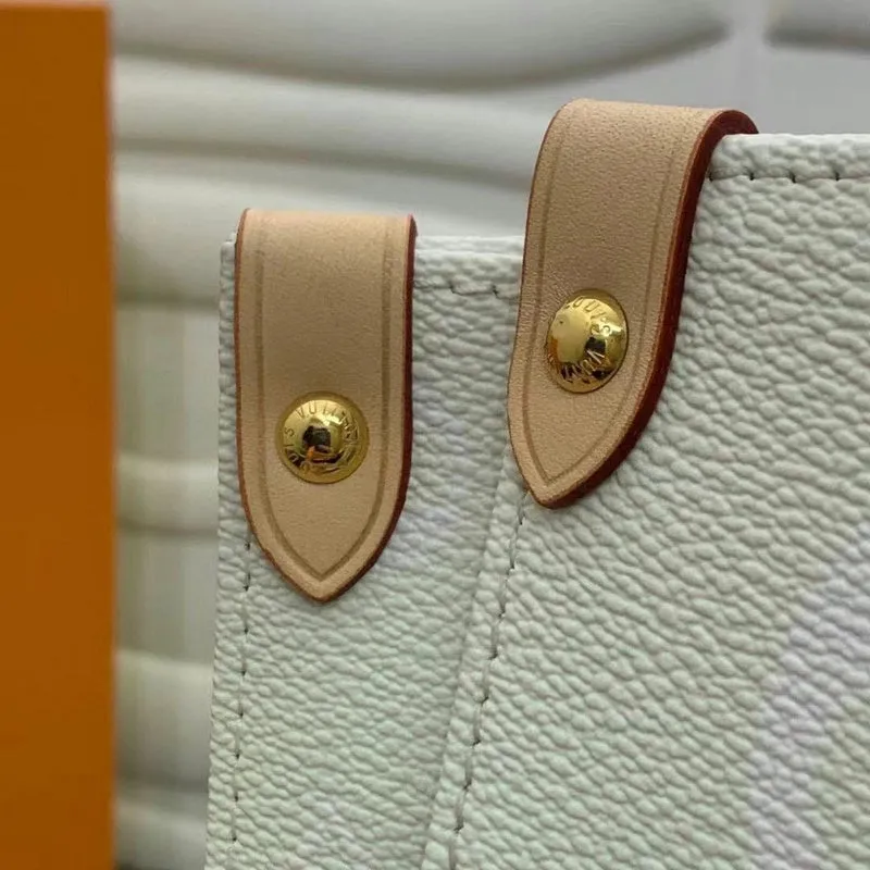LOV2 Bags - Fashion Bags  2496