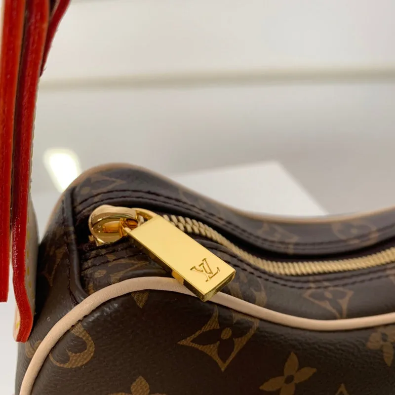 LOV2 Bags - Fashion Bags  2511