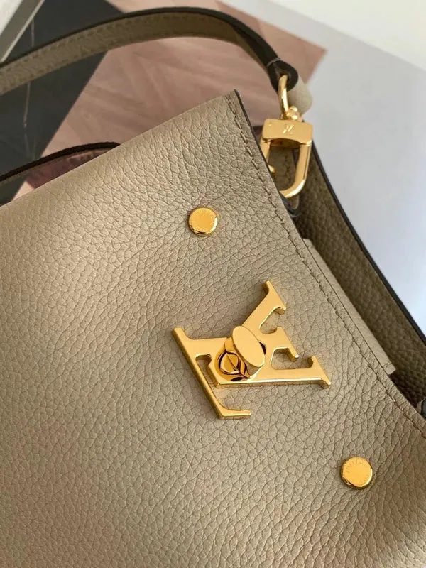 LOV2 Bags - Fashion Bags  2582