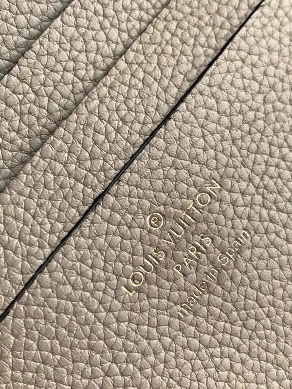 LOV2 Bags - Fashion Bags  2582