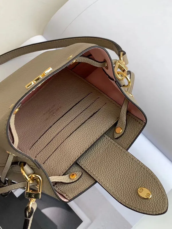 LOV2 Bags - Fashion Bags  2582