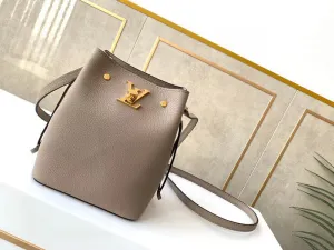 LOV2 Bags - Fashion Bags  2582