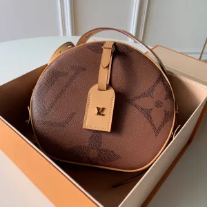 LOV2 Bags - Fashion Bags  2592
