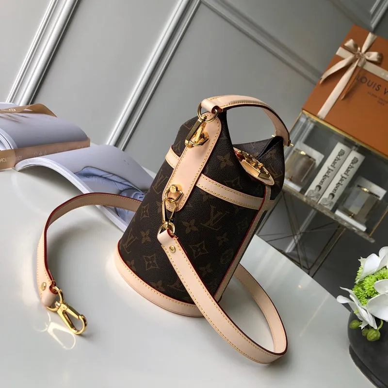 LOV2 Bags - Fashion Bags  2602