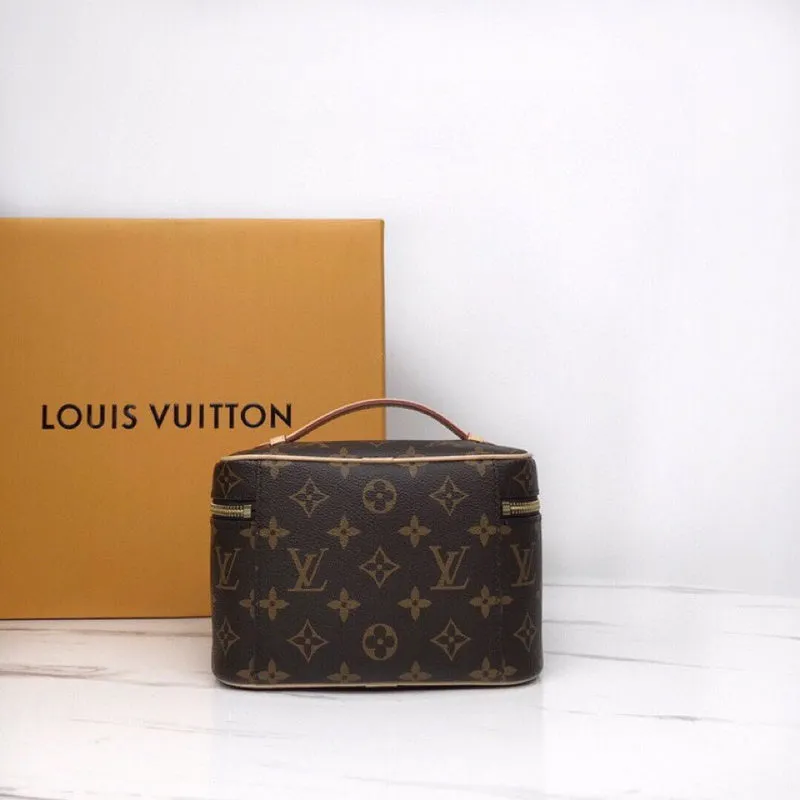 LOV2 Bags - Fashion Bags  2626