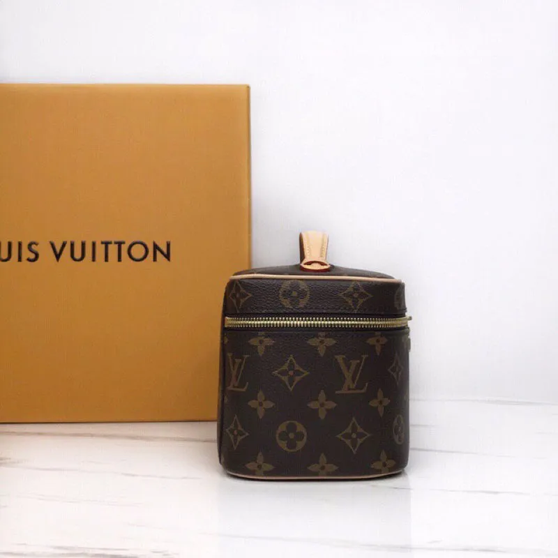 LOV2 Bags - Fashion Bags  2626