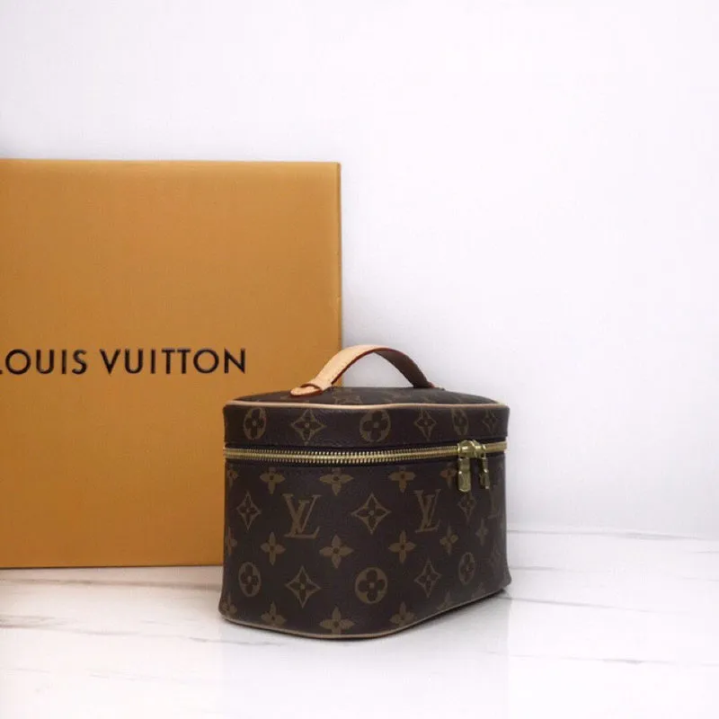 LOV2 Bags - Fashion Bags  2626