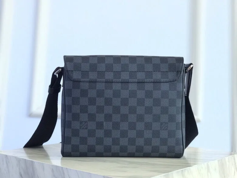 LOV2 Bags - Fashion Bags  2701