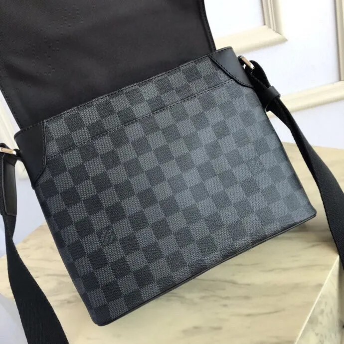 LOV2 Bags - Fashion Bags  2701