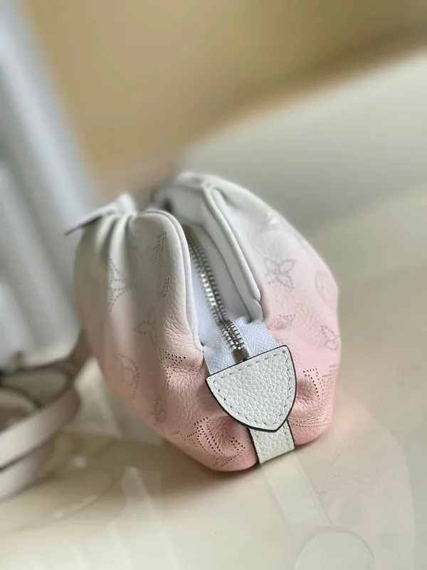LOV2 Bags - Fashion Bags  929