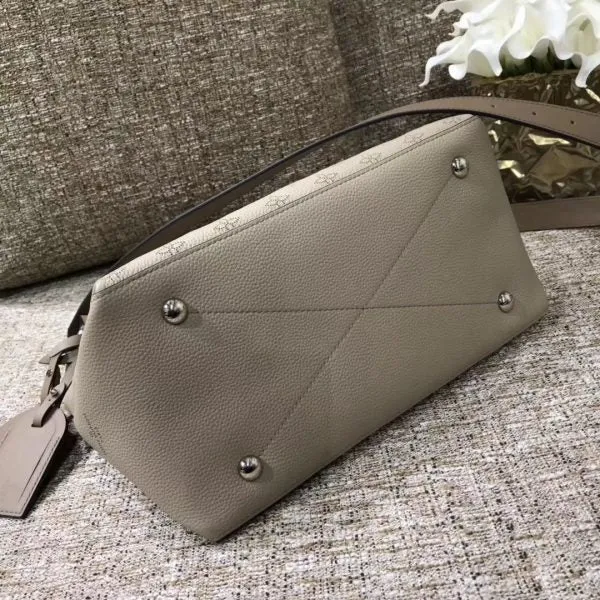 LOV2 Bags - Fashion Bags  970