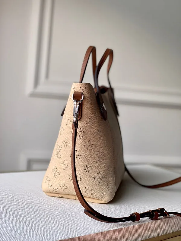 LOV2 Bags - Fashion Bags  986